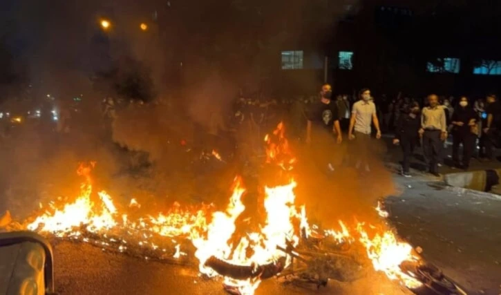 إيران تشنّ حملة اعتقالات ضدّ مثيري الشغب: توقيف أكثر من 3 آلاف