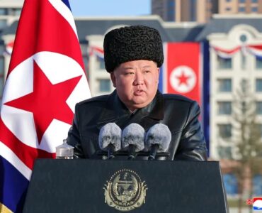 كوريا الشمالية تكشف عن منظومة صواريخ قادرة على إطلاق رؤوس حربية نووية