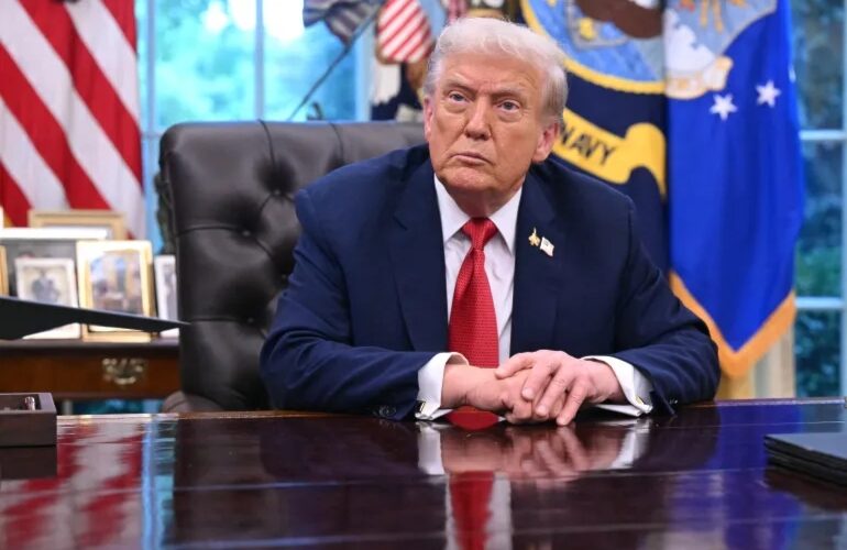 ترامب لـ"فايننشل تايمز": أريد الاستيلاء على ‌النفط ⁠الإيراني