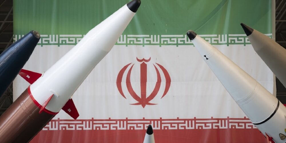 الموجة 88 من "وعد صادق 4": استهداف سفينة إسرائيلية وأهداف أميركية في المنطقة