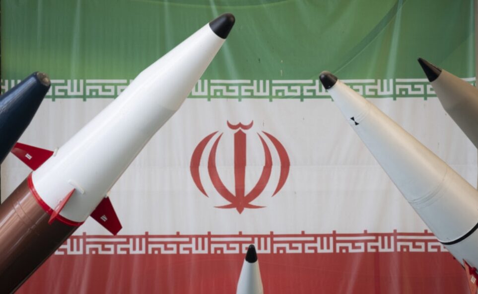 حرس الثورة: استهدفنا المدينة الصناعية في بئر السبع ومواقع إسرائيلية في النقب