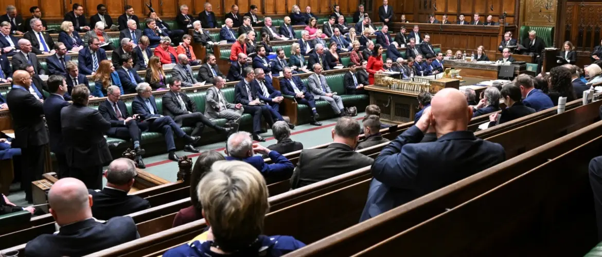 75 برلمانياً بريطانياً يطالبون بعقوبات ضد الاحتلال وحظر تصدير الأسلحة إليه