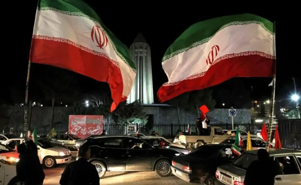 مصدر إيراني لـ"رويترز": لا مفاوضات مع واشنطن مع سعيها لفرض الاستسلام تحت الضغط