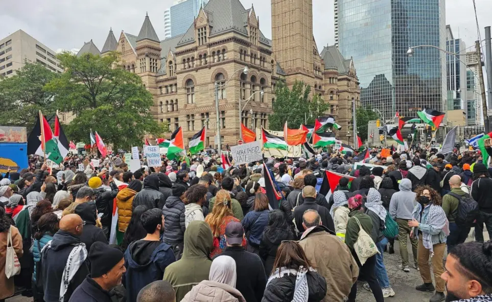 تراجع حاد في تأييد الكنديين لـ"إسرائيل": 61% ينظرون إليها بسلبية