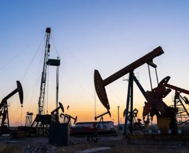 أسعار النفط تقفز مع تعثر المفاوضات واستمرار الحصار البحري ضد إيران