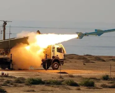 حرس الثورة الإيراني: استهدفنا حاملة الطائرات "أبراهام لينكولن" شمال المحيط الهندي ضمن الموجه 91