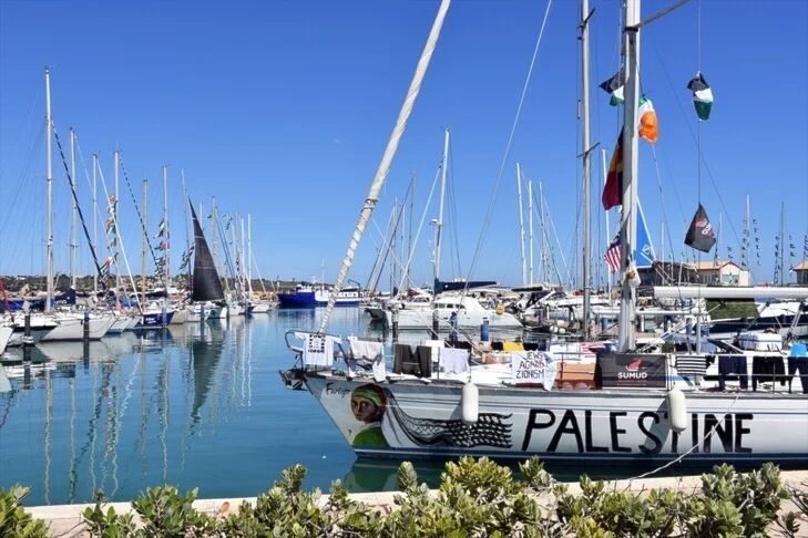 "أسطول الصمود العالمي" يستعد للإبحار من إيطاليا نحو غزة بهدف كسر الحصار الإسرائيلي