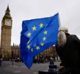 "الغارديان": أكثر من نصف البريطانيين يؤيدون العودة إلى الاتحاد الأوروبي