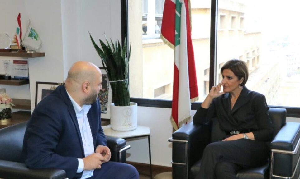 وزيرا البيئة والصحة بحثا في تعزيز التنسيق لمواجهة تحديات المناخ والصحة العامة
